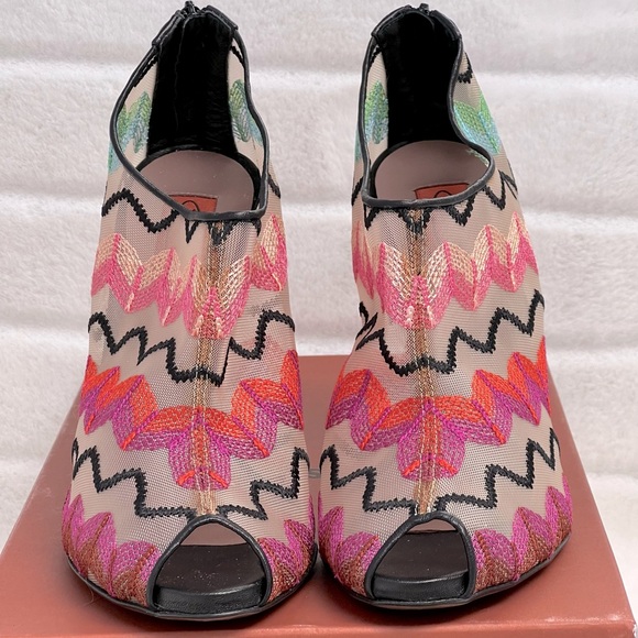 NIB Missoni Zig Zag Multicolor Embroidered Mesh Peep Toe Booties - Picture 4 of 13